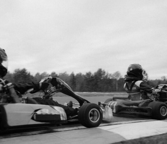 Kiedy zakłada się kartę ciąży?