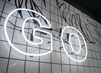 Ile tygodni musi mieć szczeniak aby go oddać? Ile tygodni musi mieć szczeniak aby go oddać?