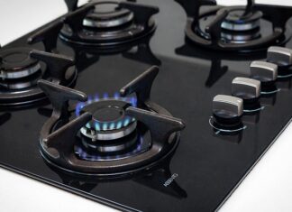 Ile wody zużywa zmywarka do naczyń?