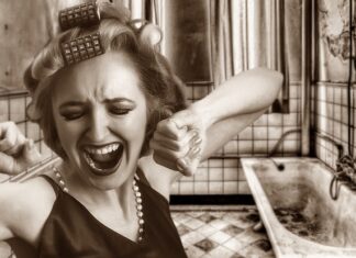 Co jest lepsze dla osoby starszej wanna czy prysznic?