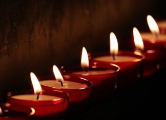 Z czego jest memory foam?