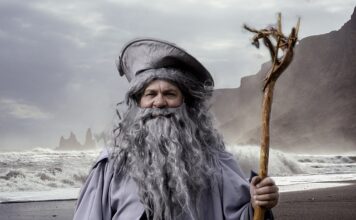Jak pojawił się Gandalf?