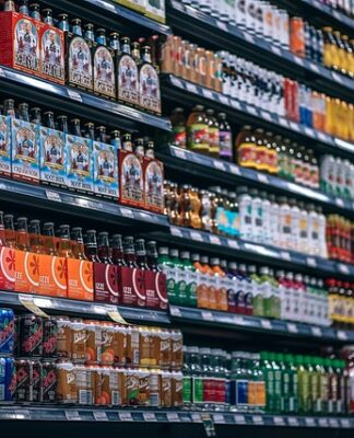 Czy soda oczyszczona usuwa kamień?
