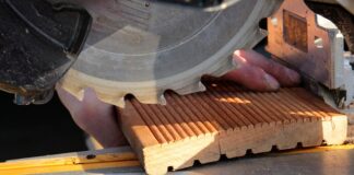 Jakie obroty piły formatowej?