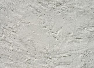 Na czym można malować farbami akrylowymi?