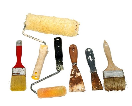 Czy szpachla trzyma się pianki?