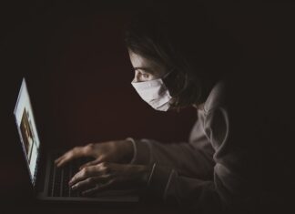 Jaka odległość kominka kozy od ściany? Jaka odległość kominka kozy od ściany?