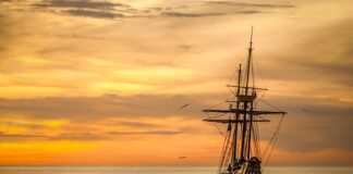 Warum fahren Schiffe links?