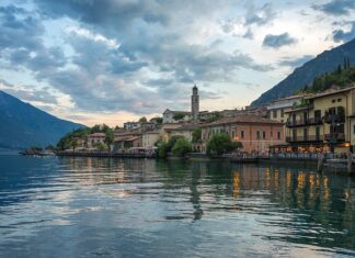 Quanto è lungo il giro del Lago di Garda in macchina?