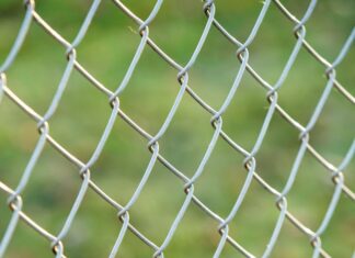 Jak wyglądają ogrodzenia palisadowe? Jak wyglądają ogrodzenia palisadowe